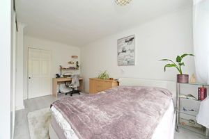 Oakburn Court Broomhall Road